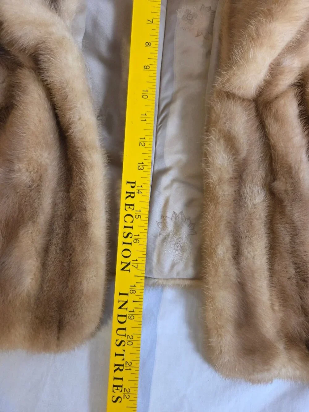 Vintage Harvey Lewis Furs Minneapolis Real Mink Fur Stole Shawl Wrap Brown